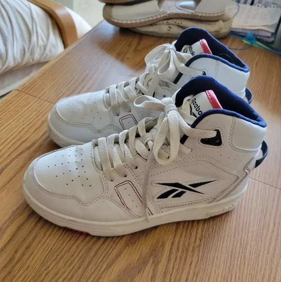 Reebok | high top sneaker - Picture 3 of 6